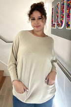 Pullover mit Fledermausärmeln und zwei Taschen
