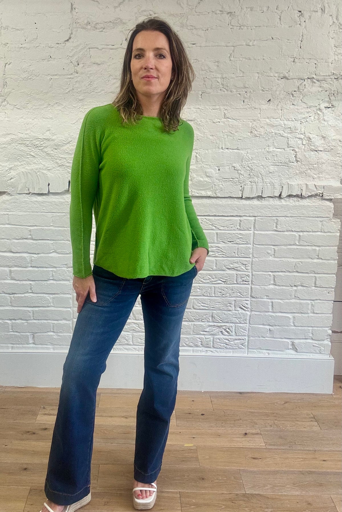 Phoebe Curved Hem Round Neck