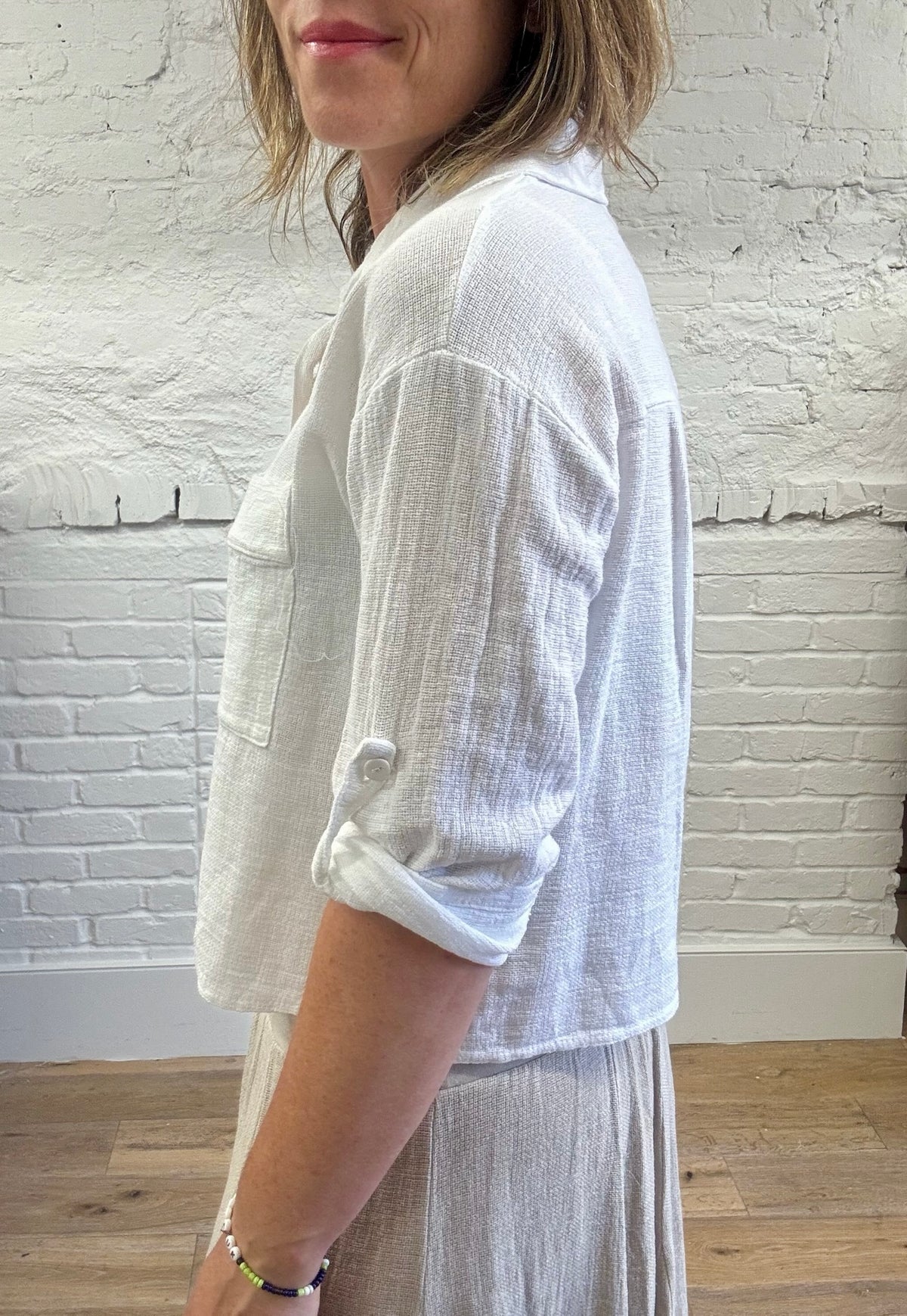 Cotton and Linen Mix Cropped Button Shirt