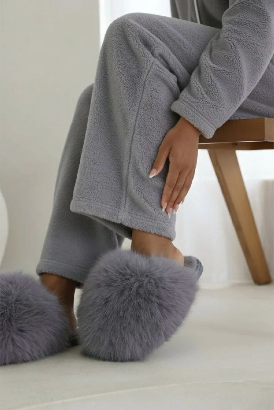 The Tilly Fluffy Slipper