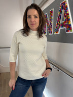 The Noa Knit