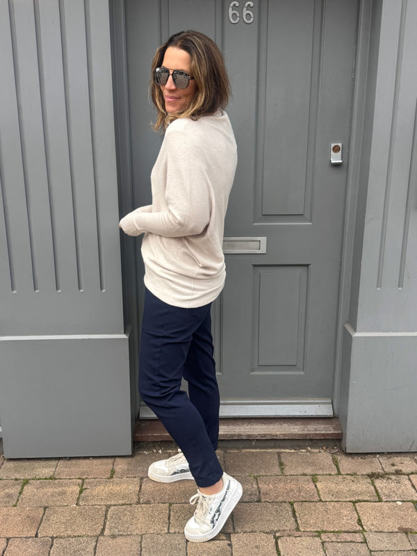 The Grace Asymmetric Jumper