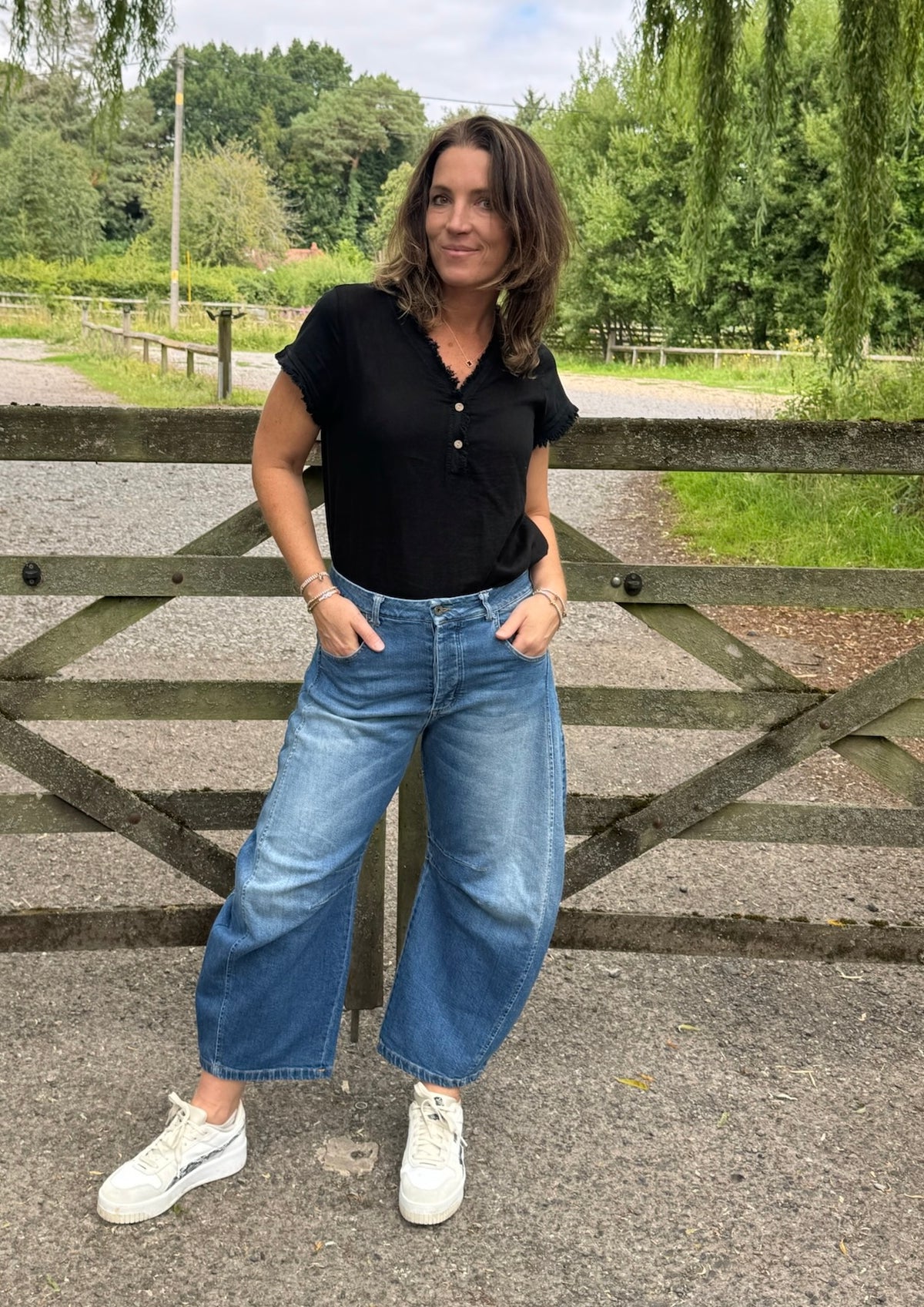 Vintage Wash Barrel Leg Jeans