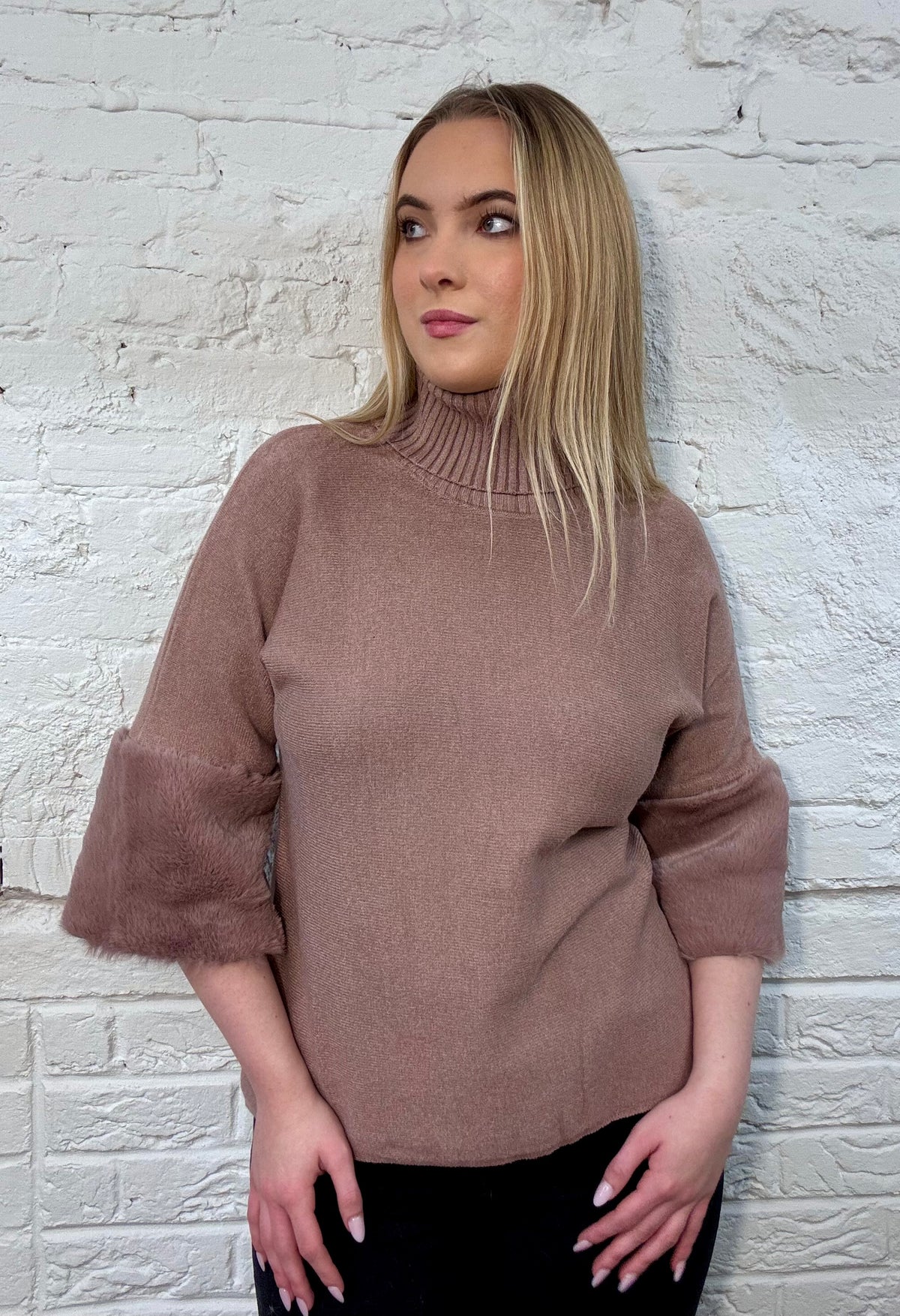 The Cloud Sleeve Knit