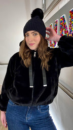 Cosy Pom-Pom Beanie