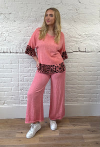 Cotton and Linen Mix Top With Leopard Detail