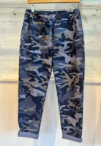 Camouflage Magic Trousers