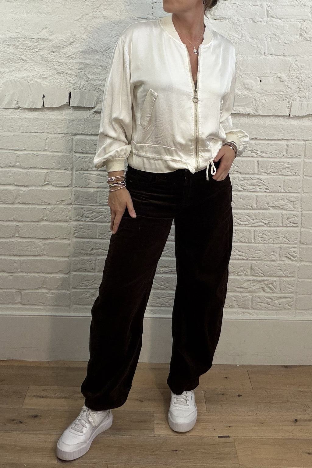 Saskia Needlecord Barrel Leg Trousers