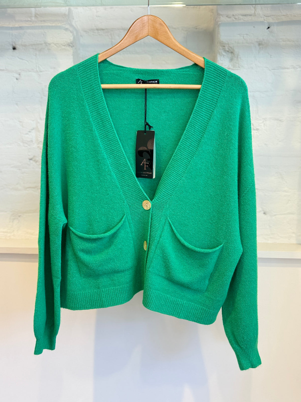 Cardigan With Two Front Pockets