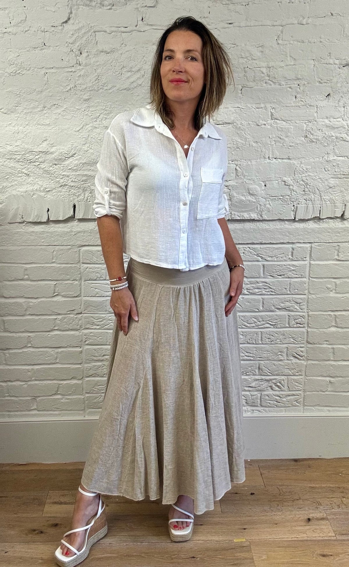 Cotton and Linen Mix Cropped Button Shirt