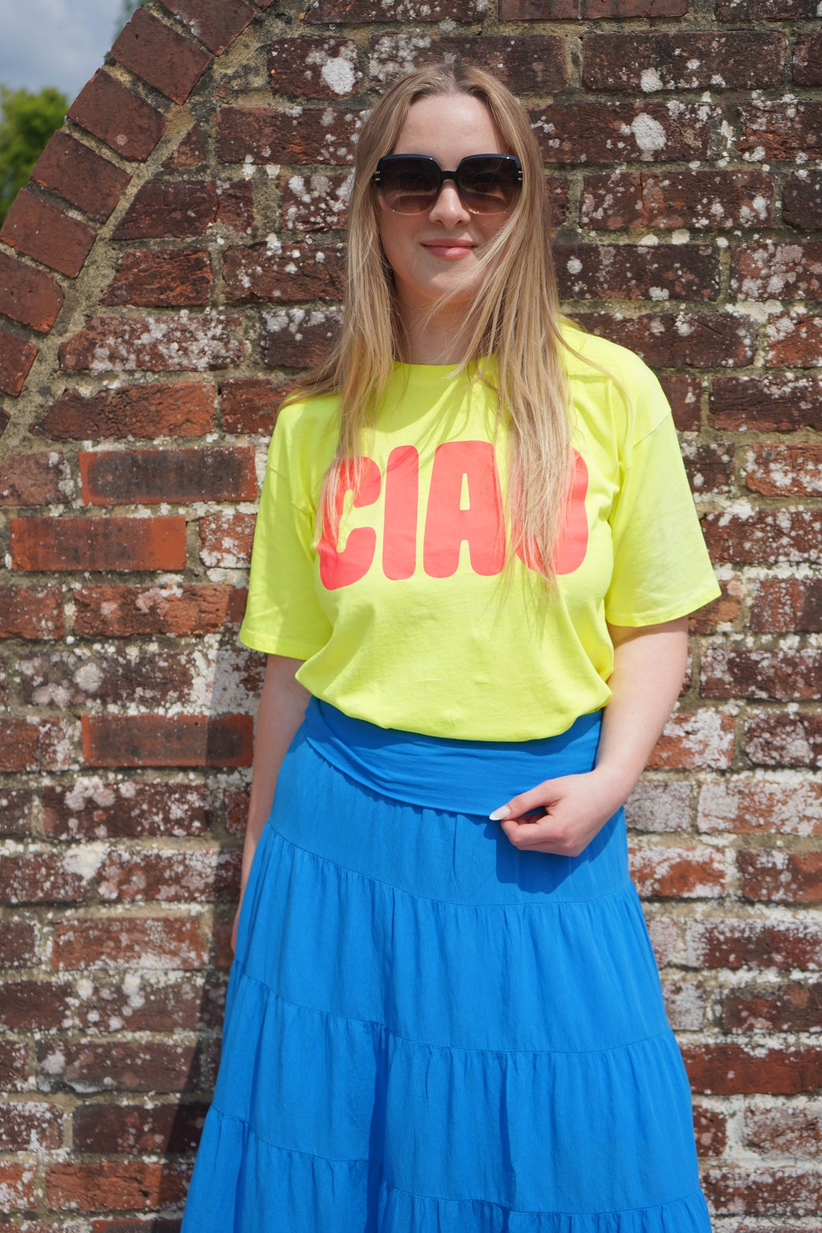 Neon CIAO Tee