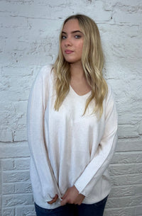 Übergroßer Pullover mit V-Ausschnitt