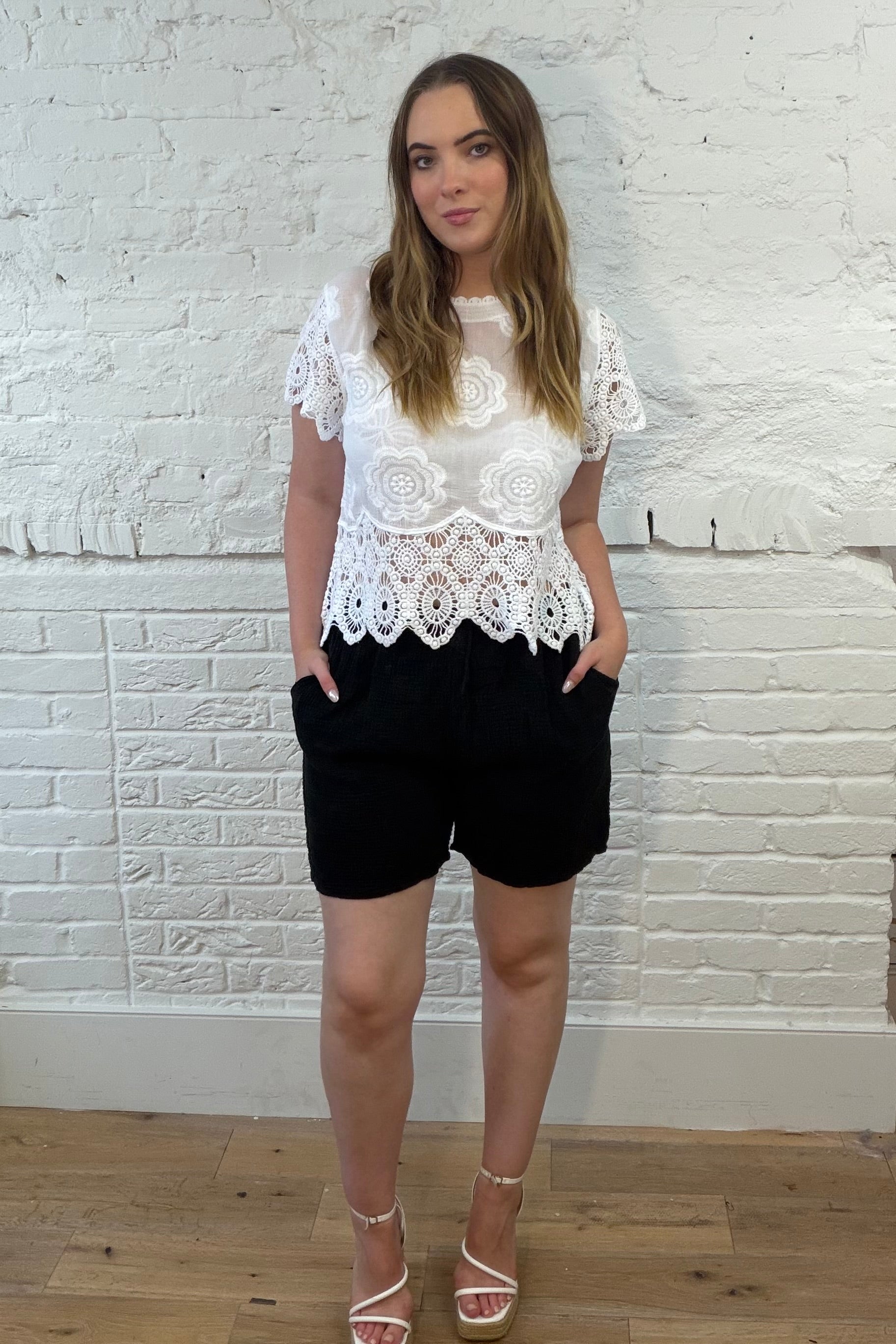 Averie Cheesecloth Shorts