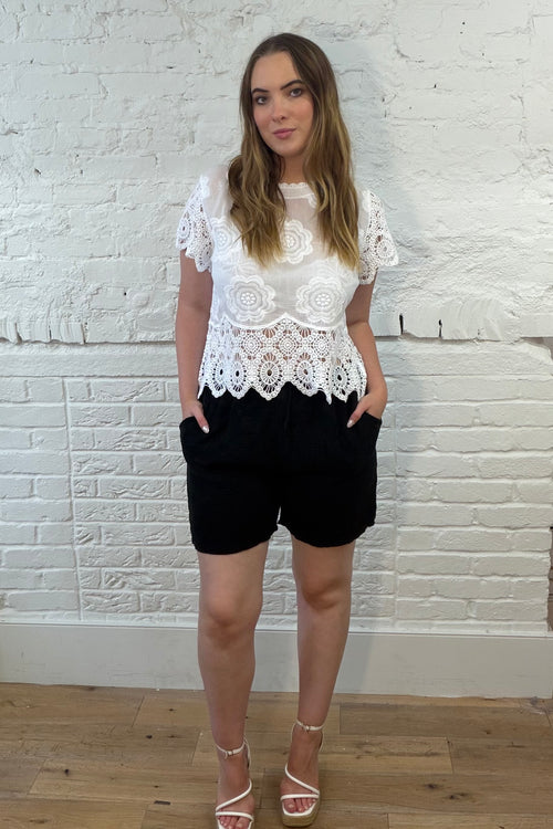 Averie Cheesecloth Shorts