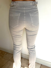 Sasa Jeans mit Taillenschnürung