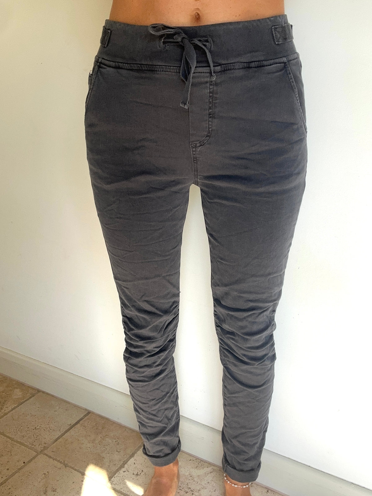 Sasa Tie Waist Jeans