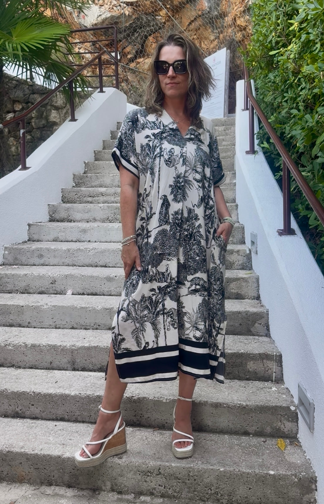 Vestido con estampado safari