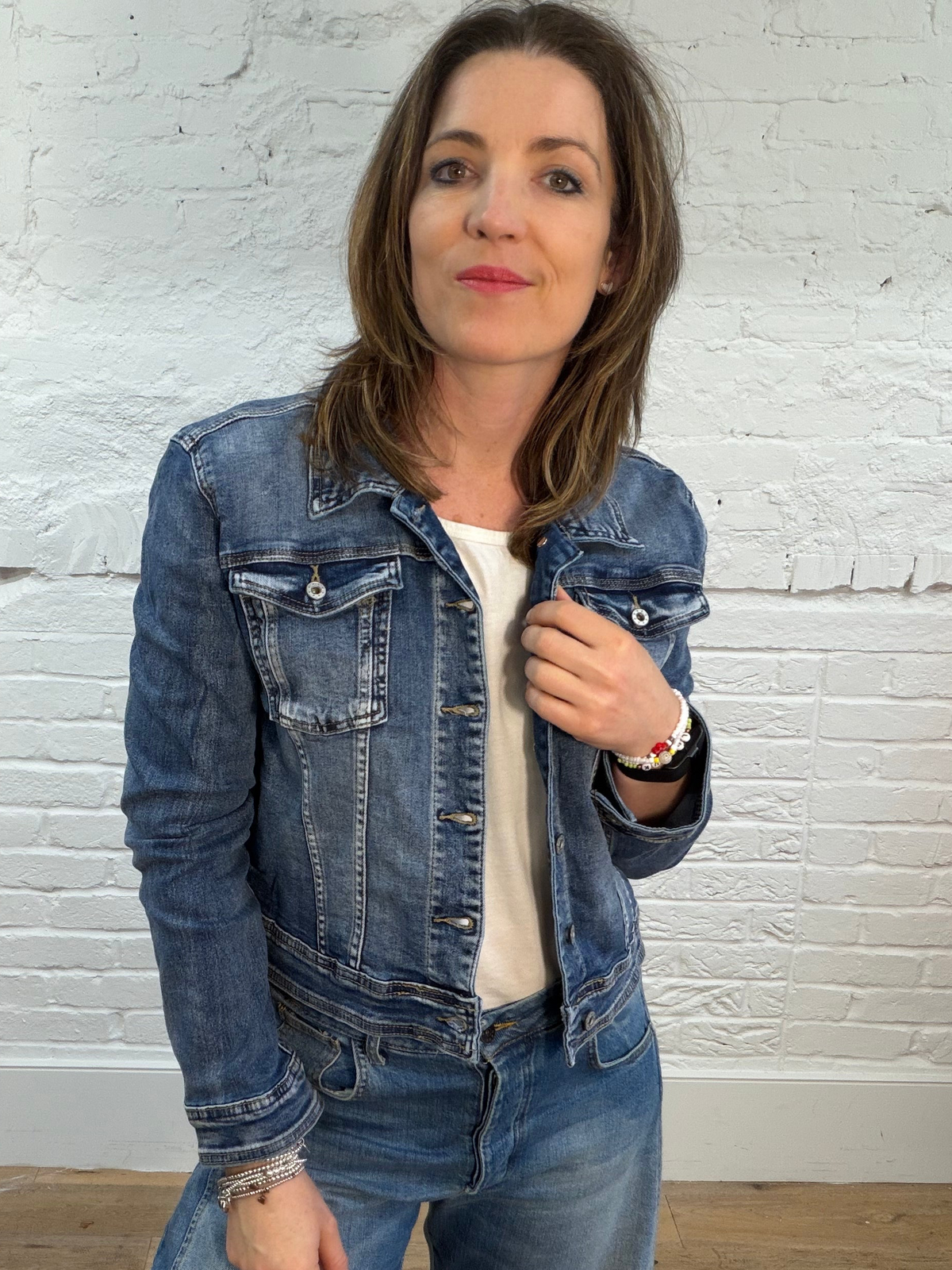 Jeansjacke mit Engelsflügeln