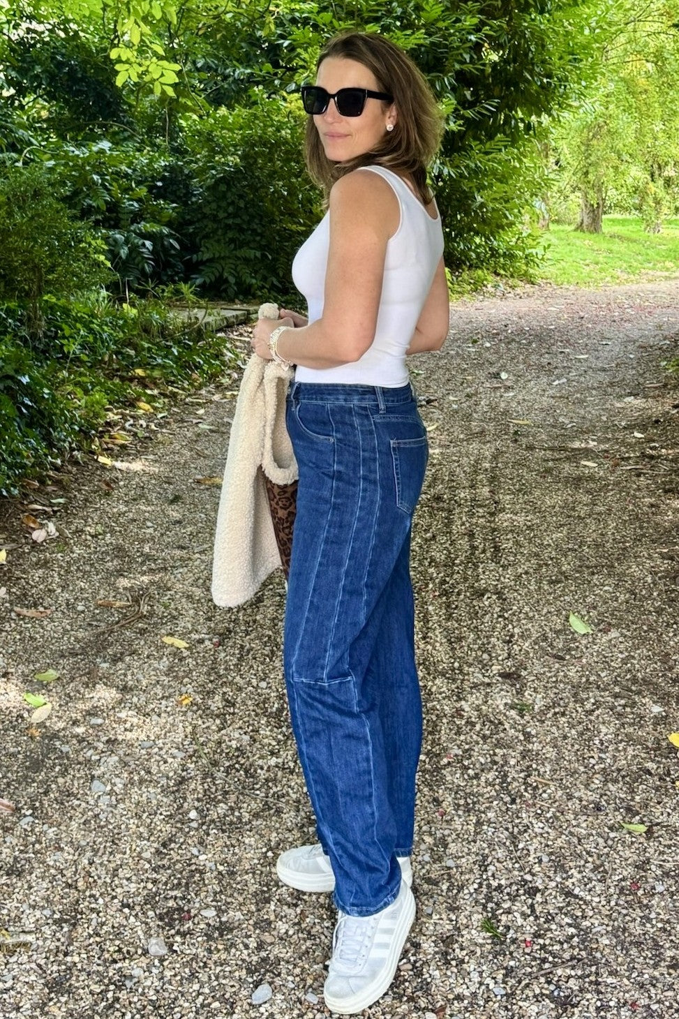 Sasa Barrel Leg Jeans