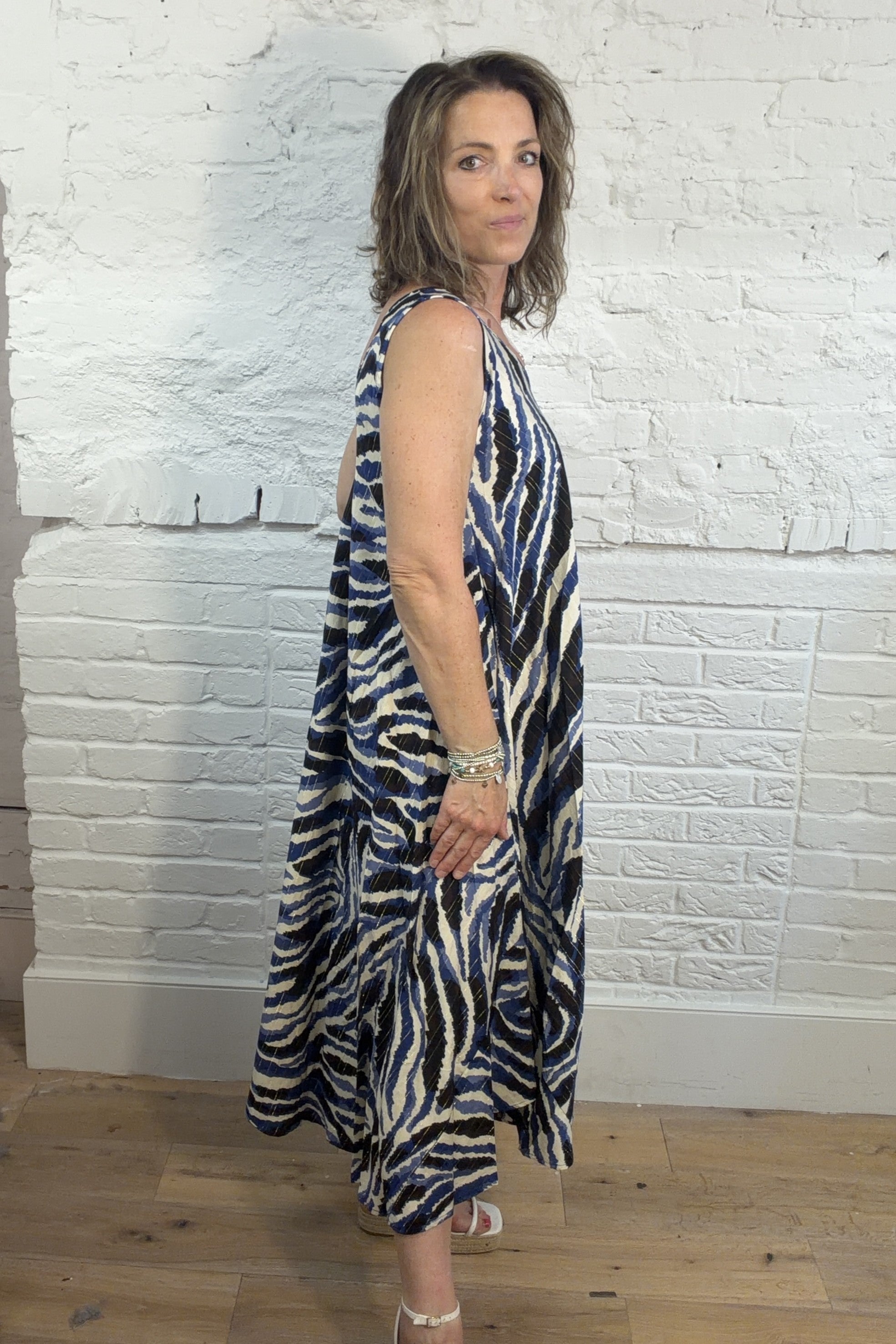Yara Sleeveless Swing Dress