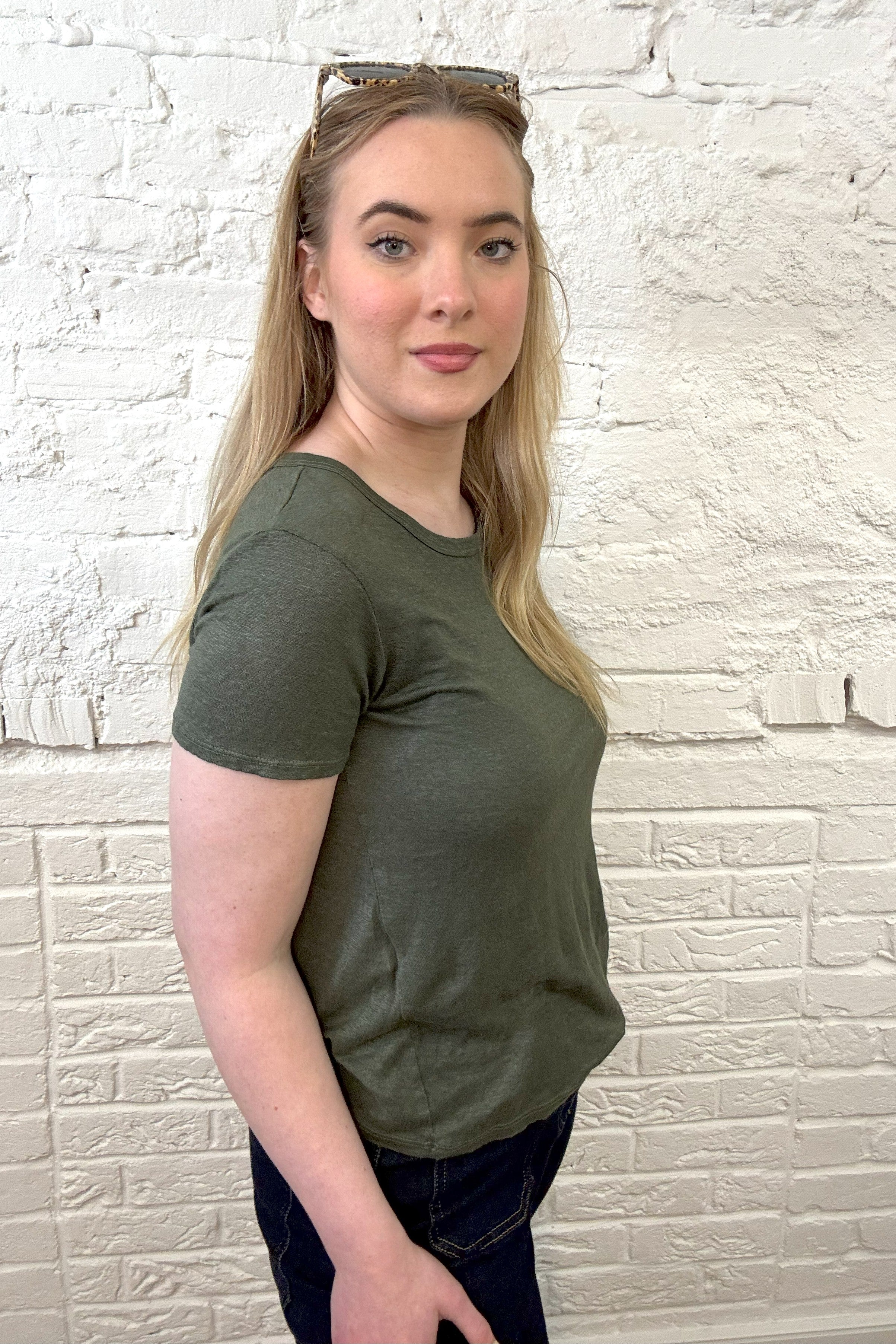 100% Linen Plain Tee