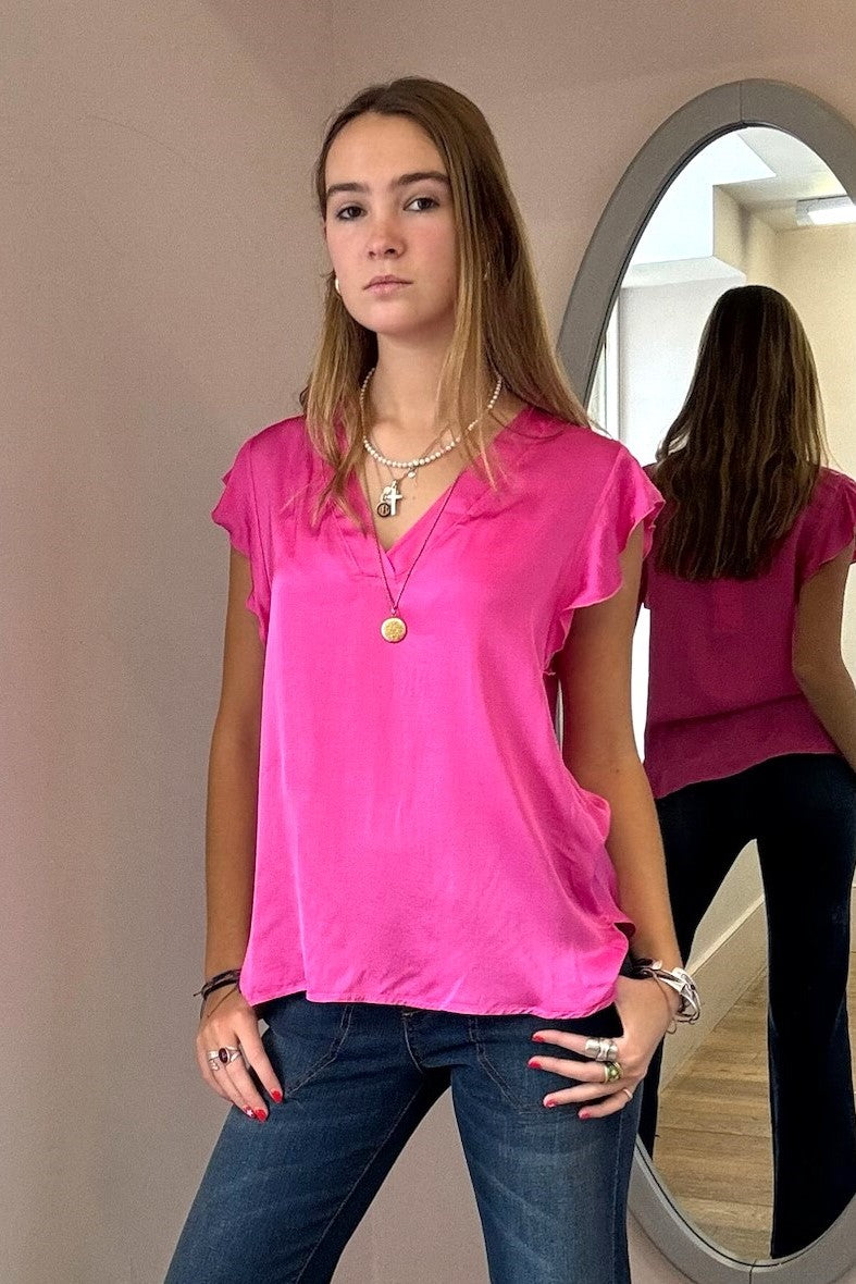 Suzy D – Satin-Top mit Rüschen und V-Ausschnitt