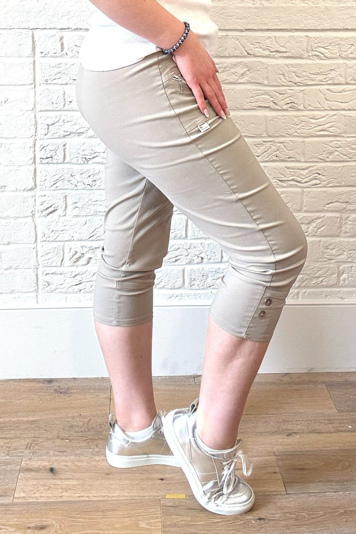 Zip Detail Crop Trouser