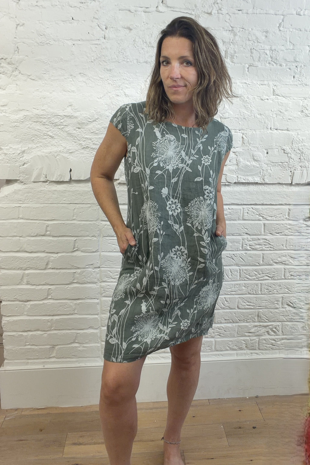 Aster Linen Dress