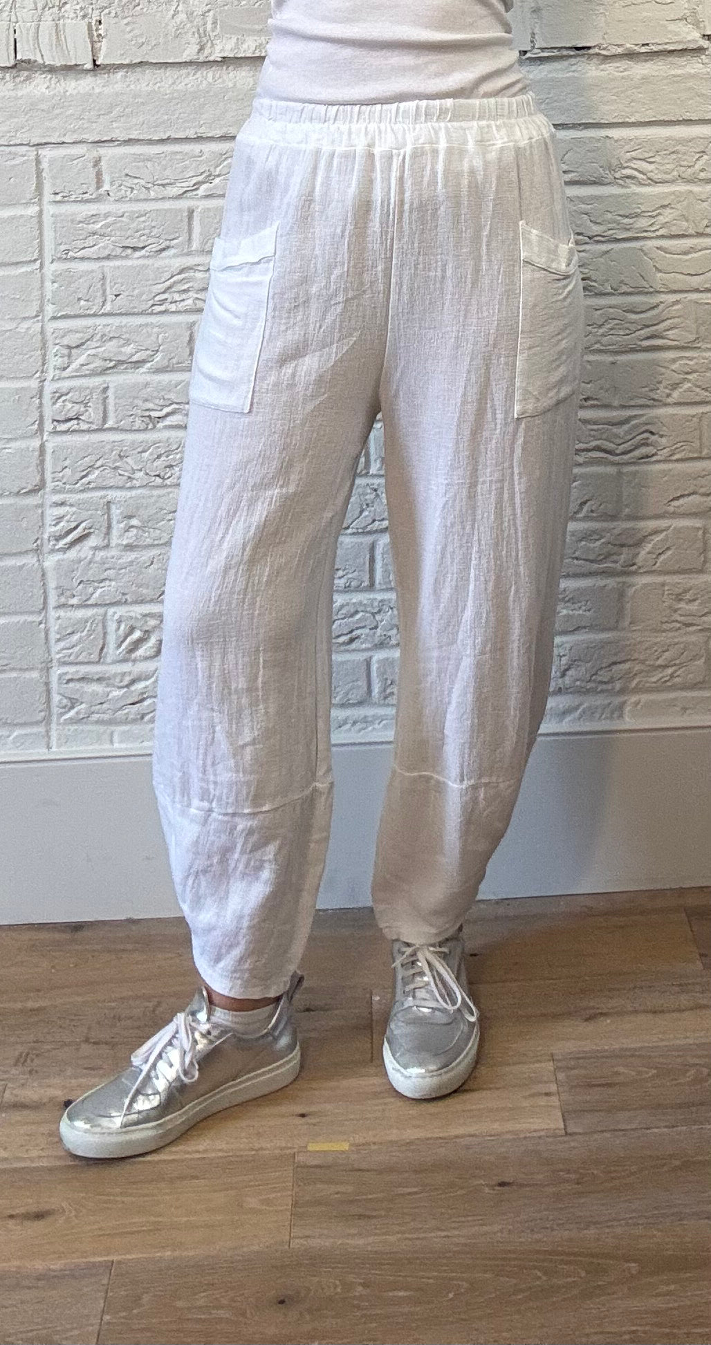 Cotton & Linen Mix Barrel Leg Trousers