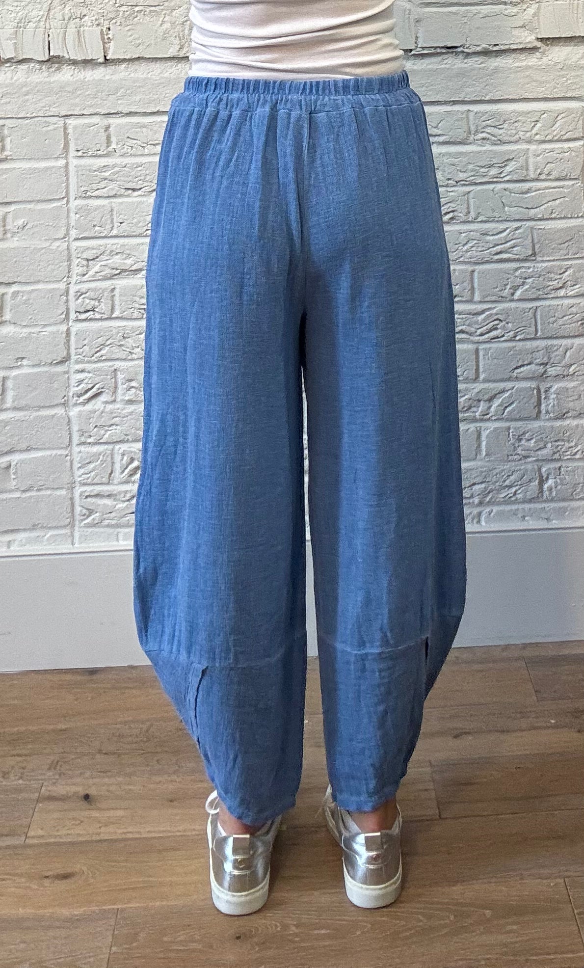 Cotton & Linen Mix Barrel Leg Trousers