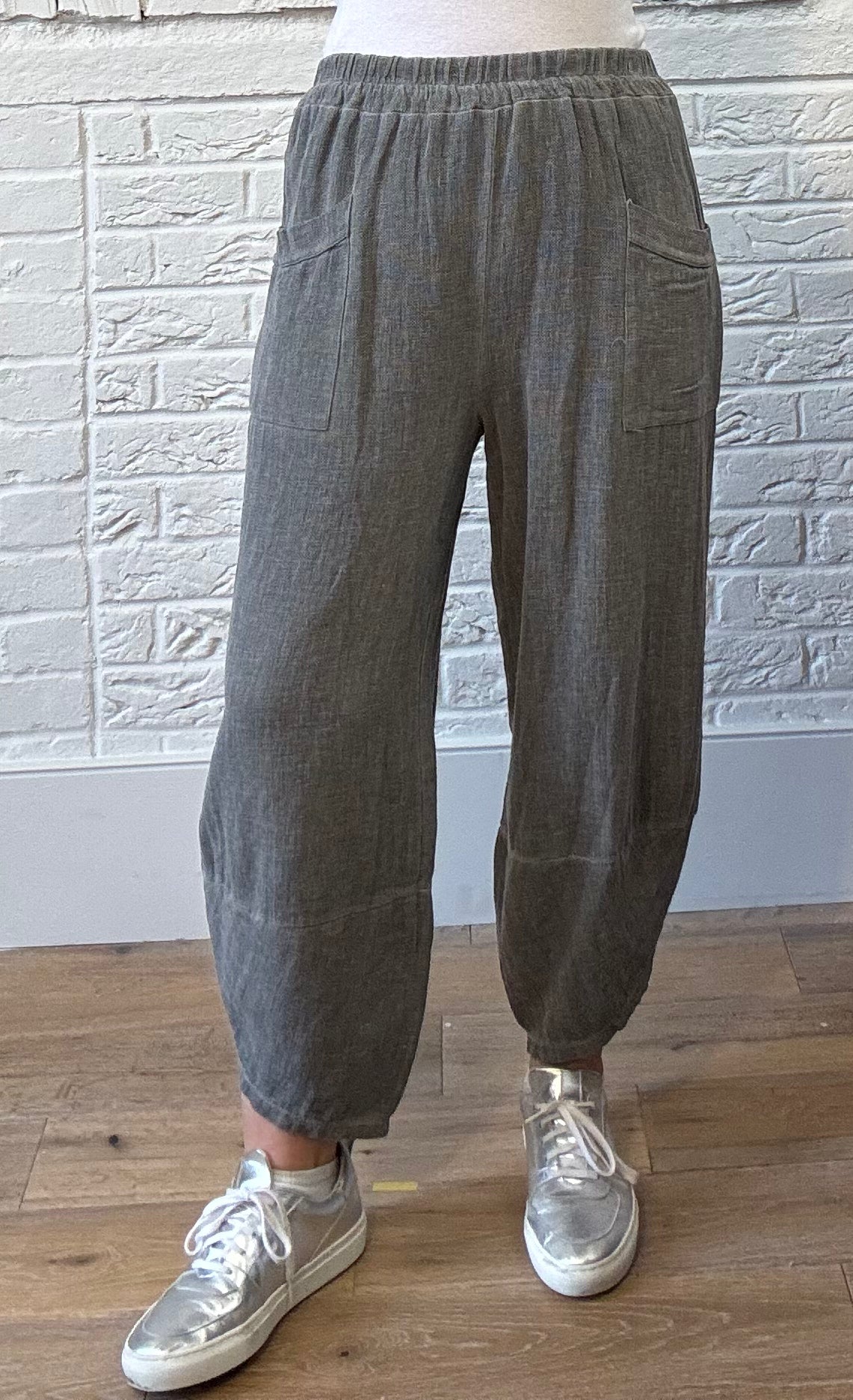 Cotton & Linen Mix Barrel Leg Trousers