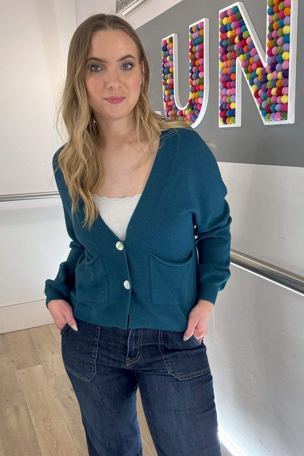 Cardigan With Two Front Pockets