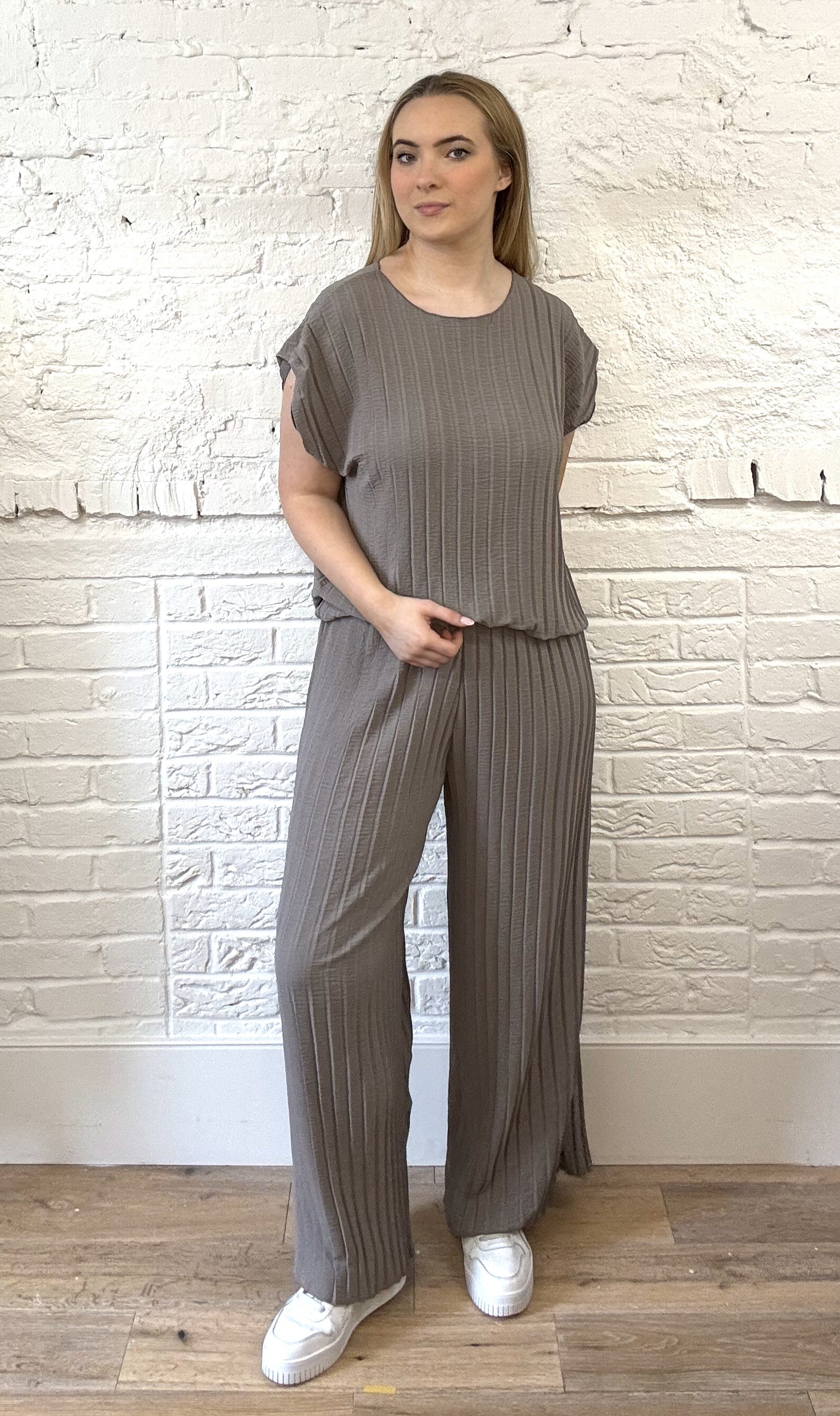 Pleated Cap Sleeve Top And Trouser Set