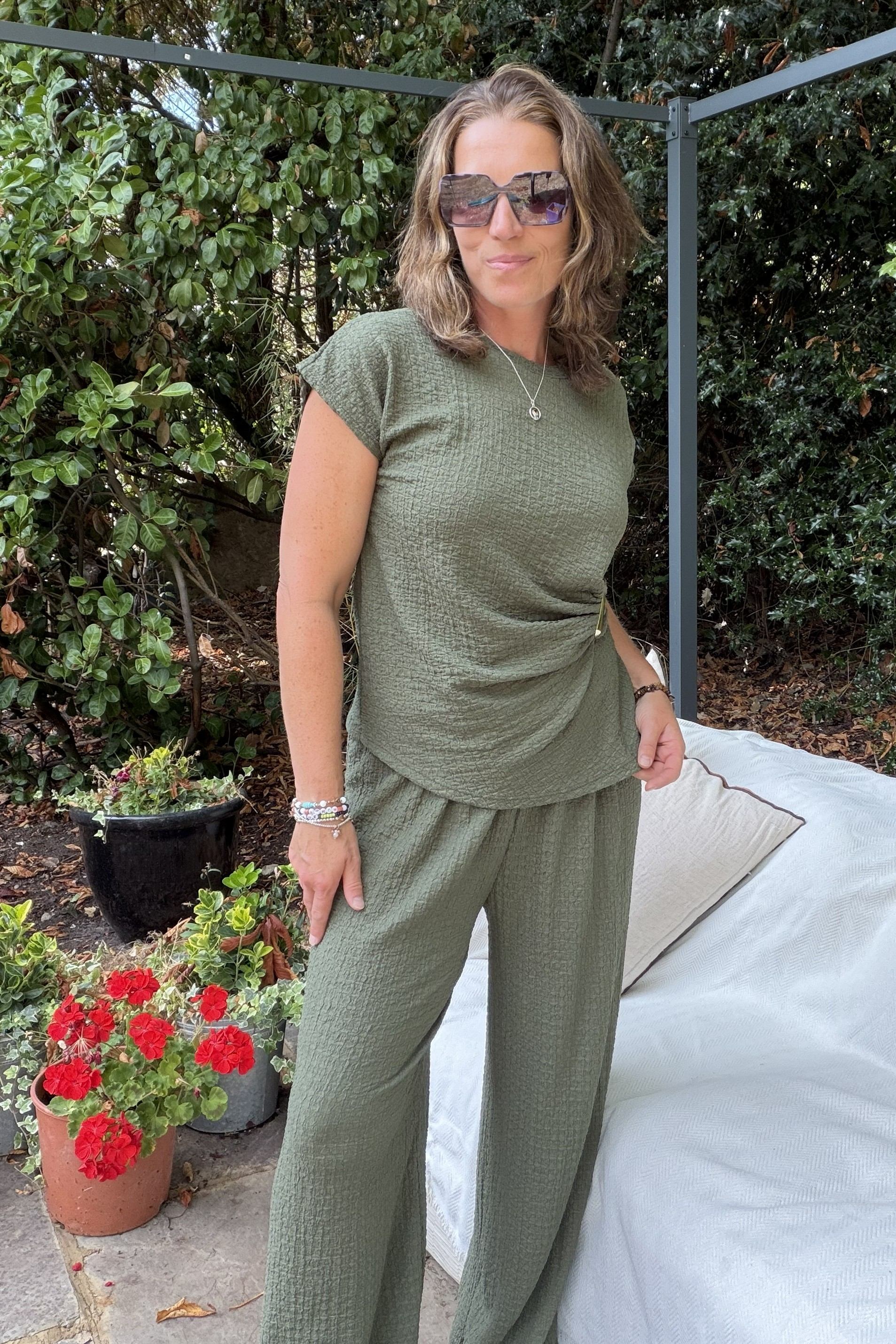 Ishani Two-Piece Set