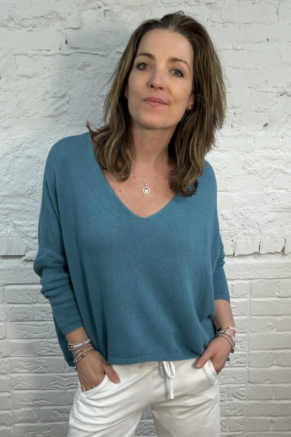 The Gracie Hi Lo V-Neck Jumper