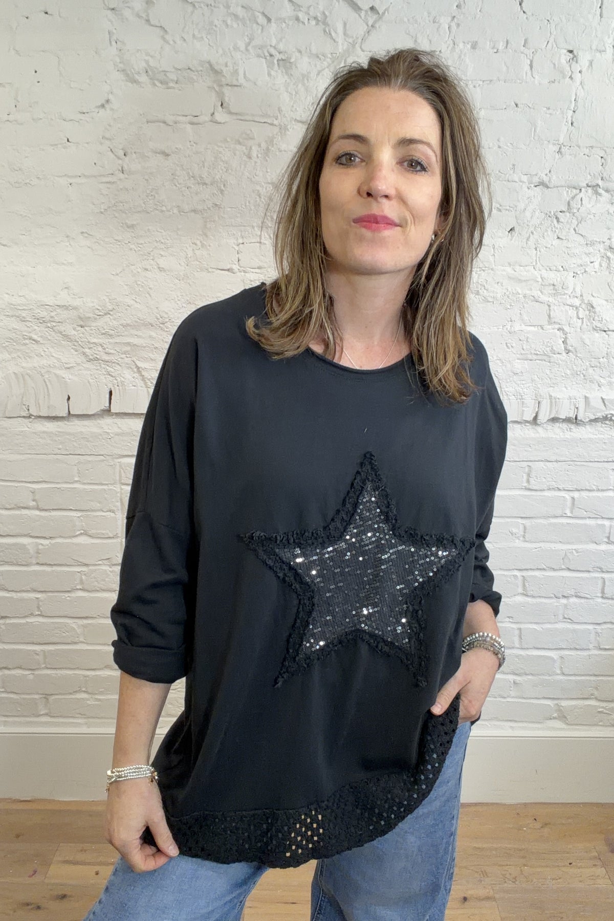 Evie Relaxed Star Top