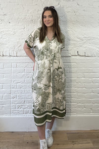 Vestido con estampado safari