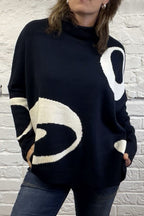 Agata Retro Circle Oversized Knit