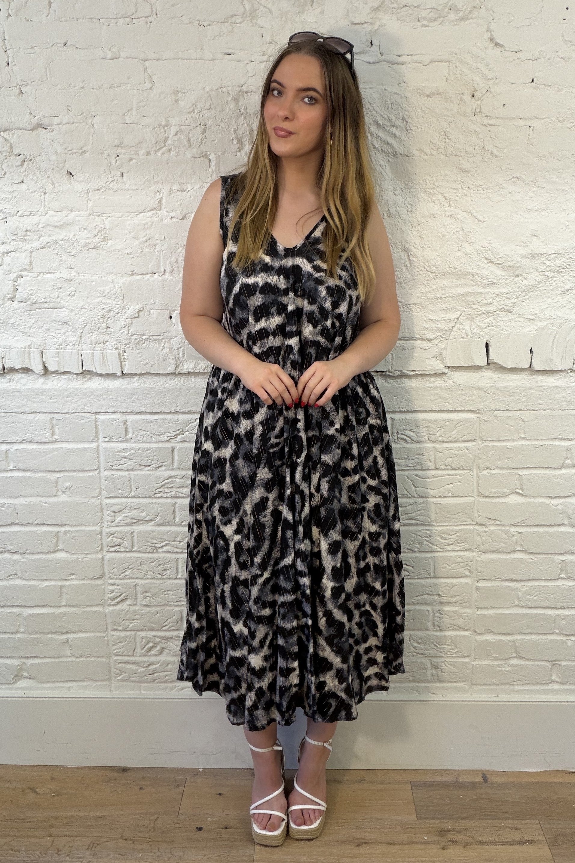 Asha Sleeveless Swing Dress