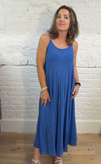 Vestido largo con tiras