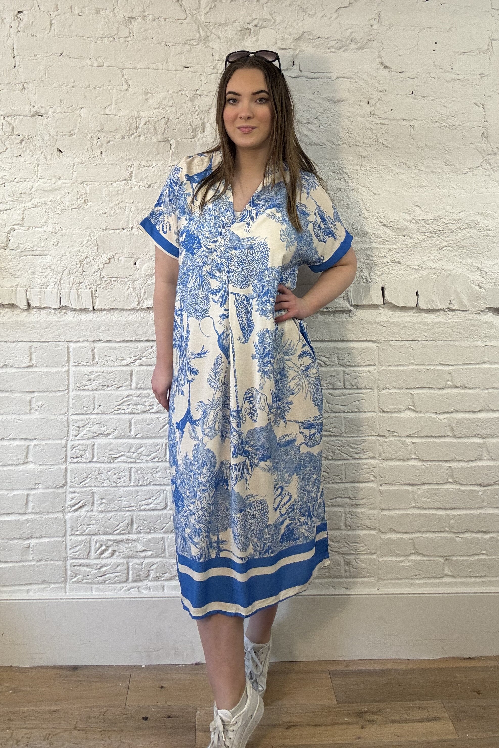 Vestido con estampado safari