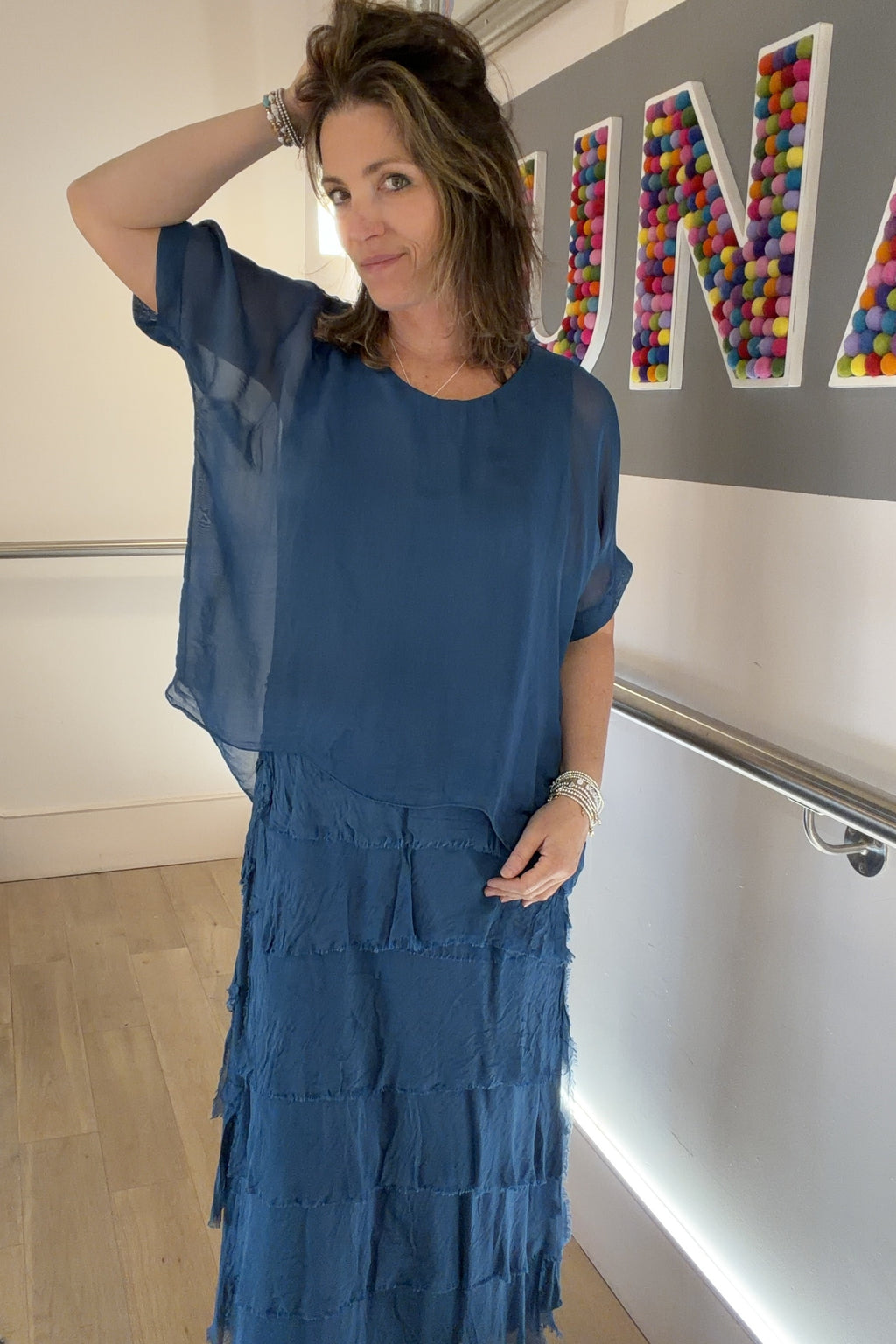 Kleid mit Seiden-Overlay
