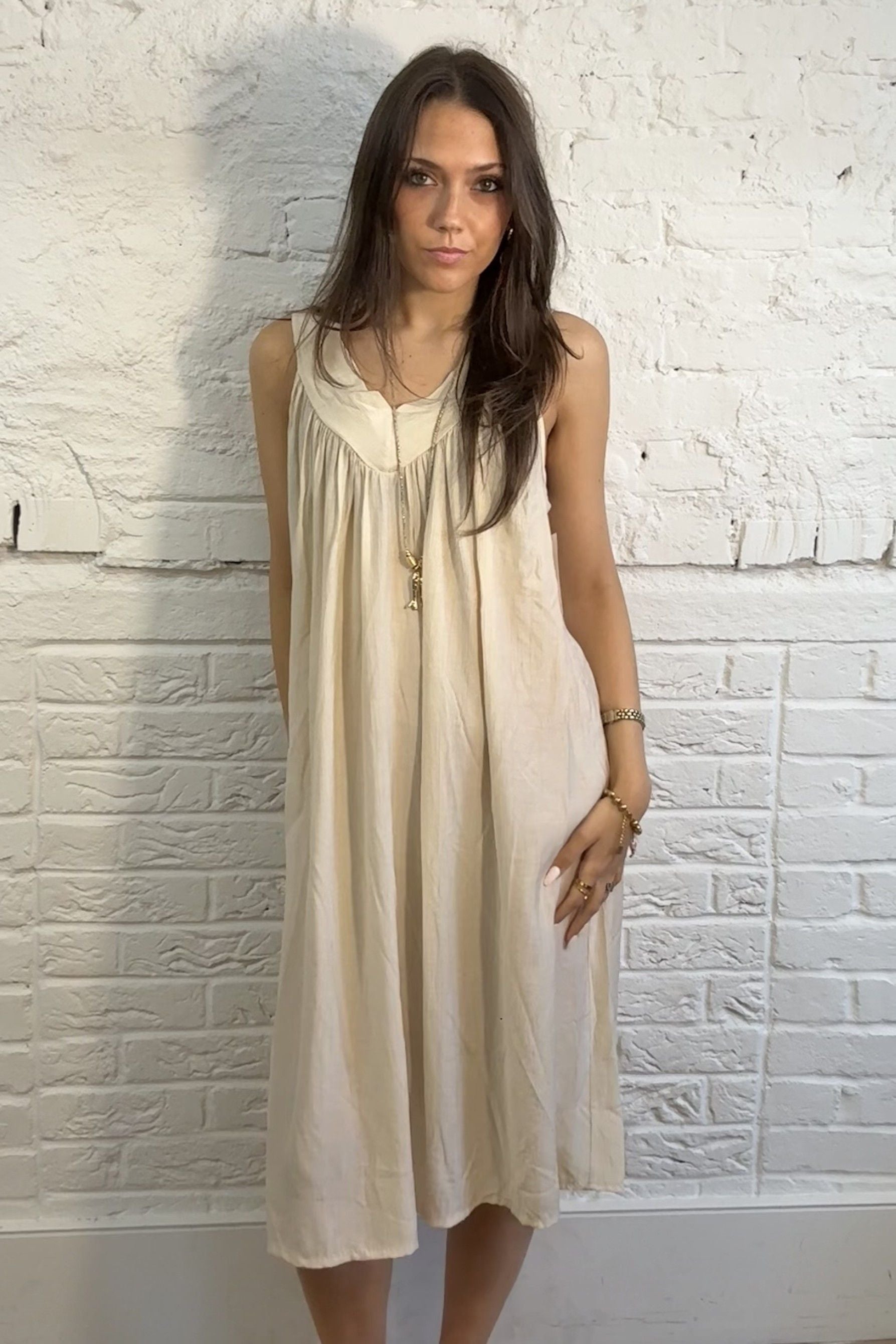 The Brisa Dress