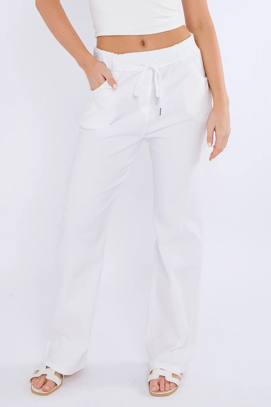 Straight Leg Magic Trouser