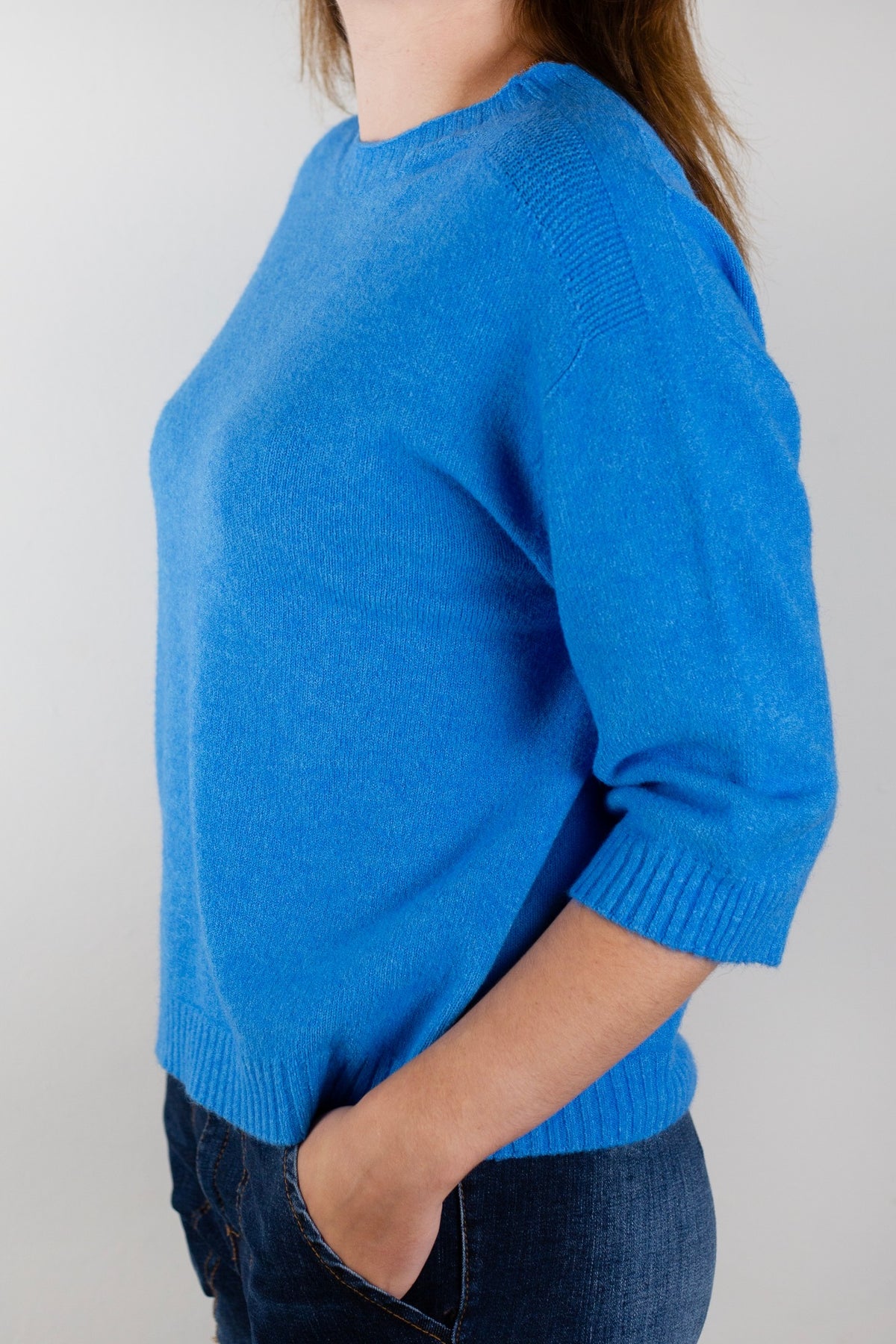 Short Round Neck Jumper