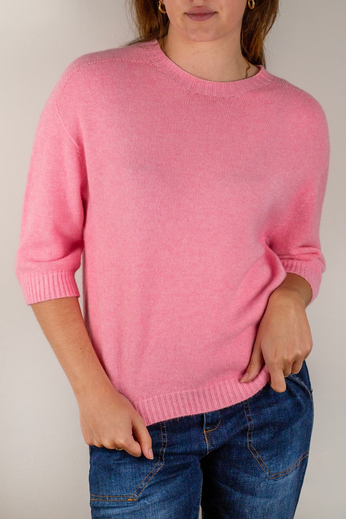 Short Round Neck Jumper