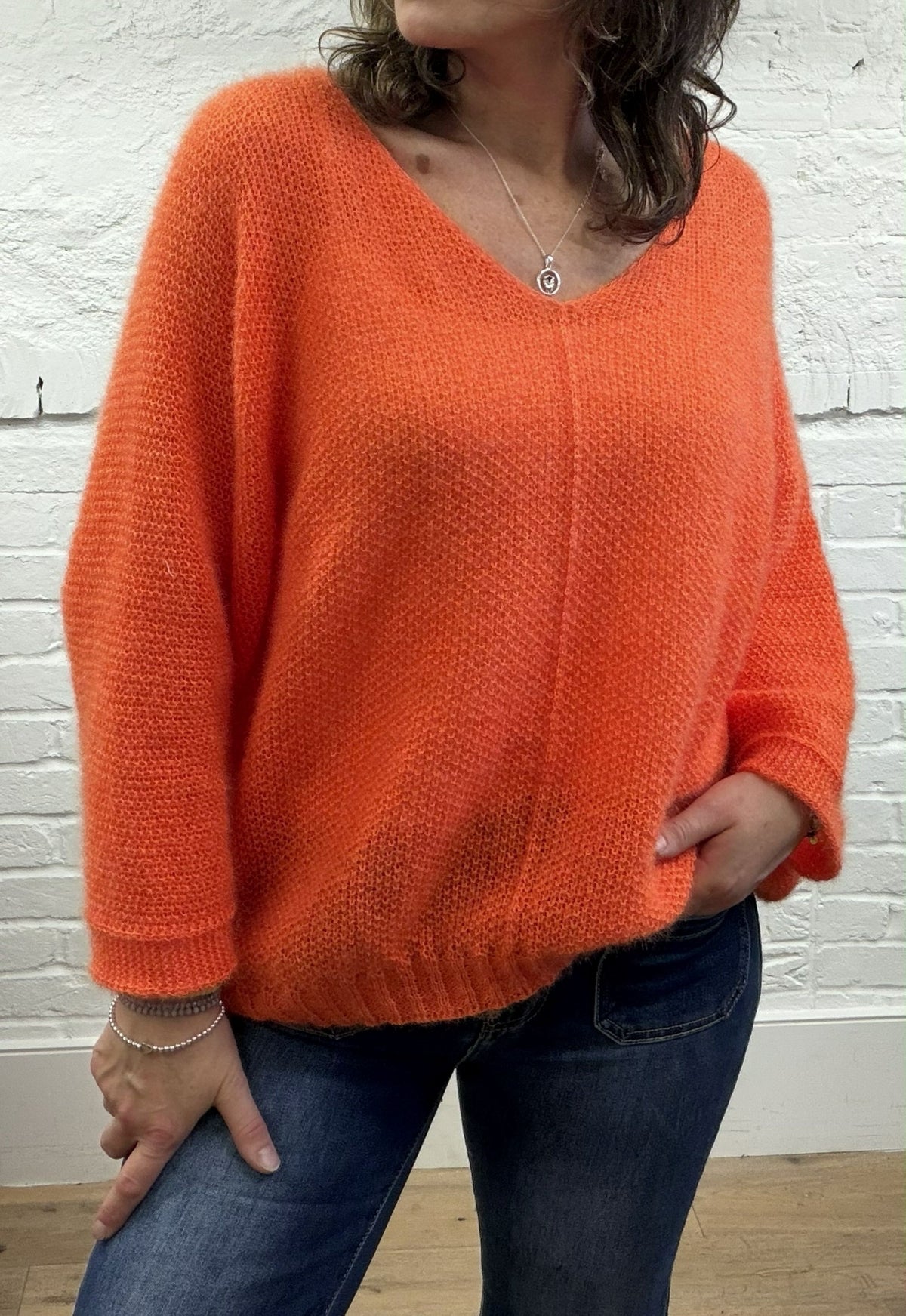 Jersey de cuello en V esponjoso